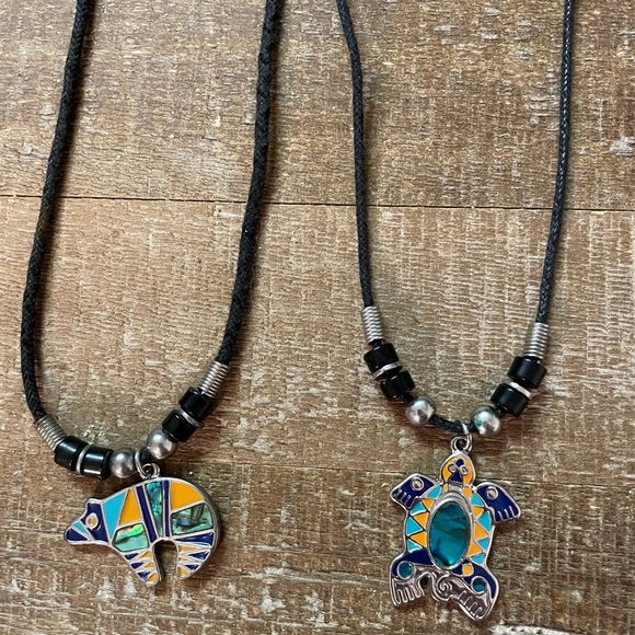 Other - Set of two matching style necklaces - Turtle & Bear